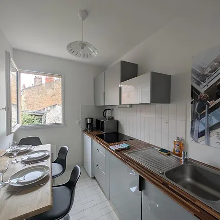 Lägenhet Joli Coeur De Poitiers